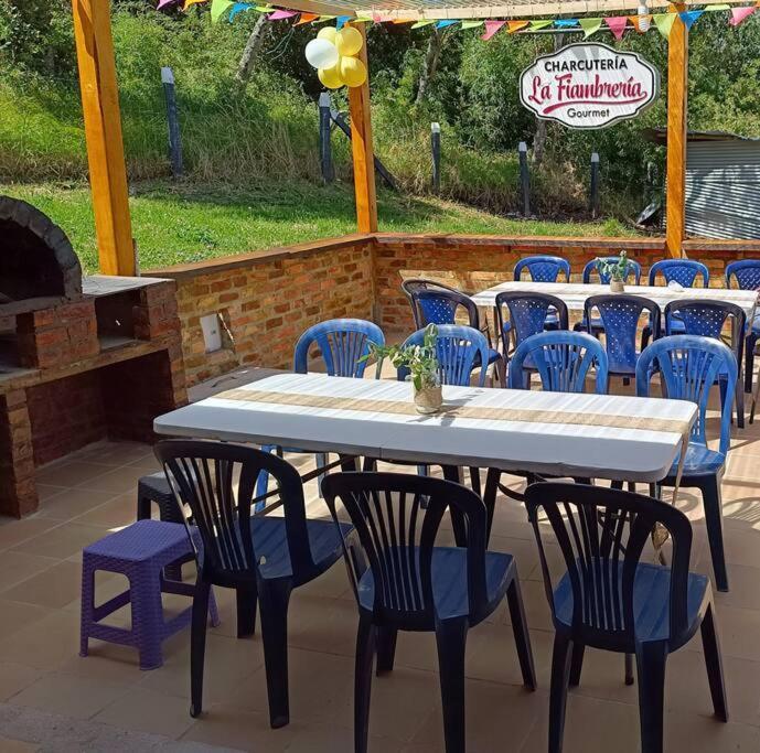 Hermosa Casa Campestre Moderna "Rancho La Marina" Chiquinquirá Eksteriør bilde